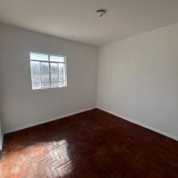 Aluguel de Apartamento em Centro em Valença-RJ